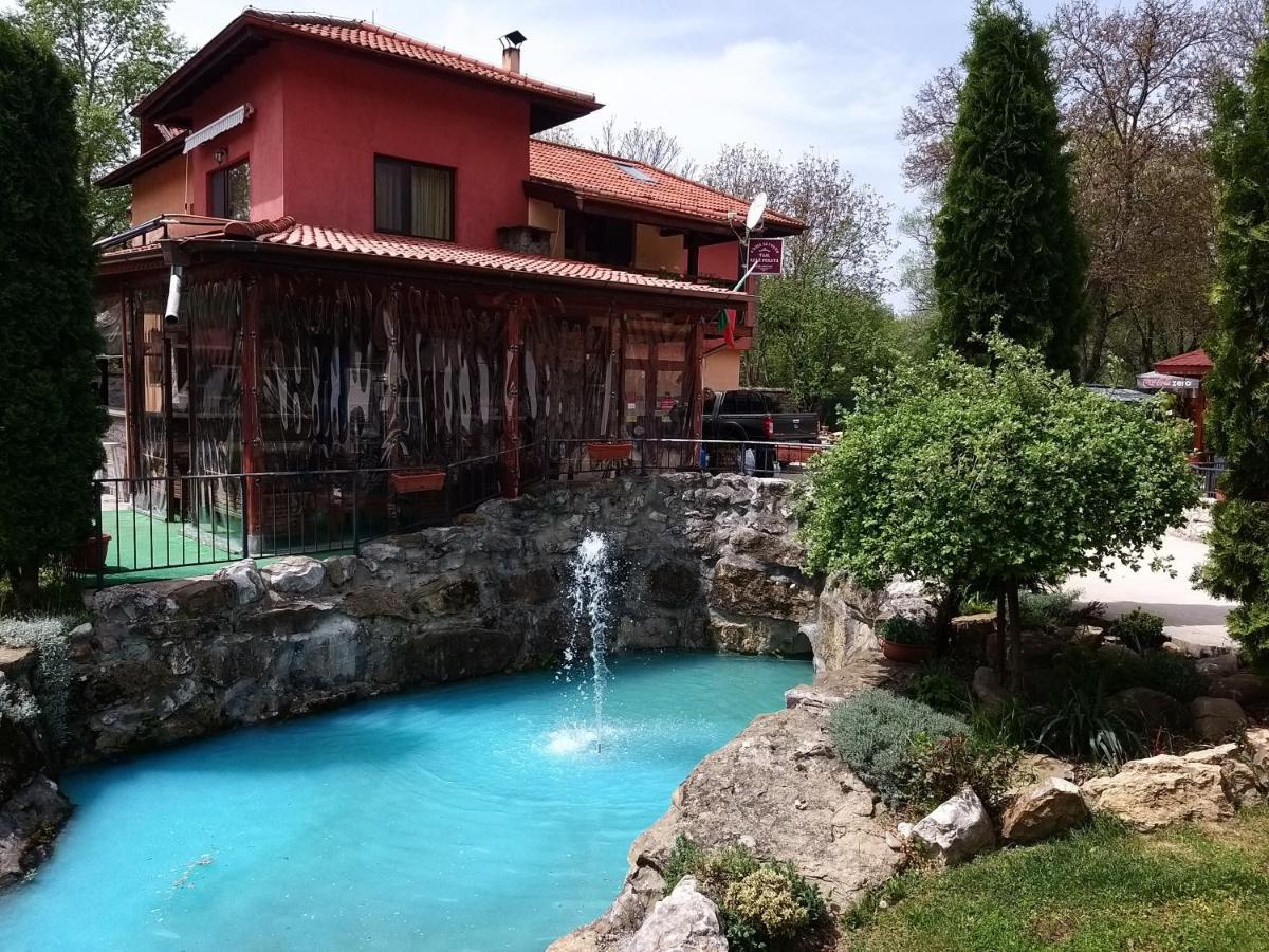 Hotel Kesta Za Gosti " Tam Krai Rekata " Slivek Exterior foto