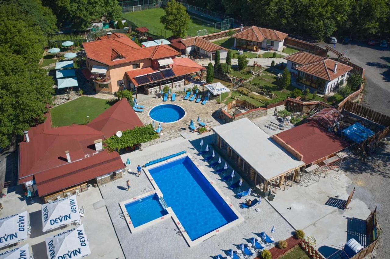 Hotel Kesta Za Gosti " Tam Krai Rekata " Slivek Exterior foto