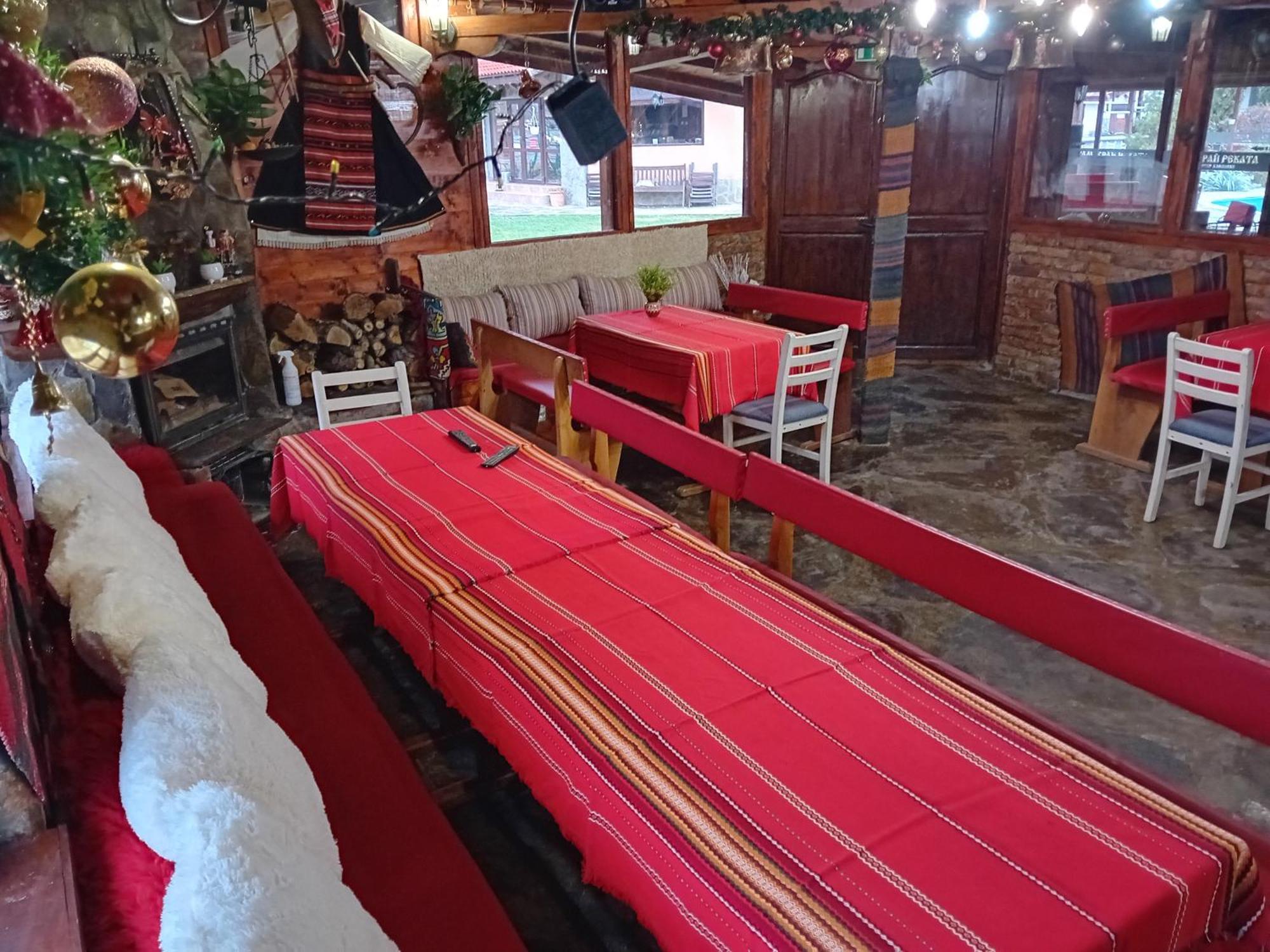 Къща За Гости "Там Край Реката " Slivek Exterior foto