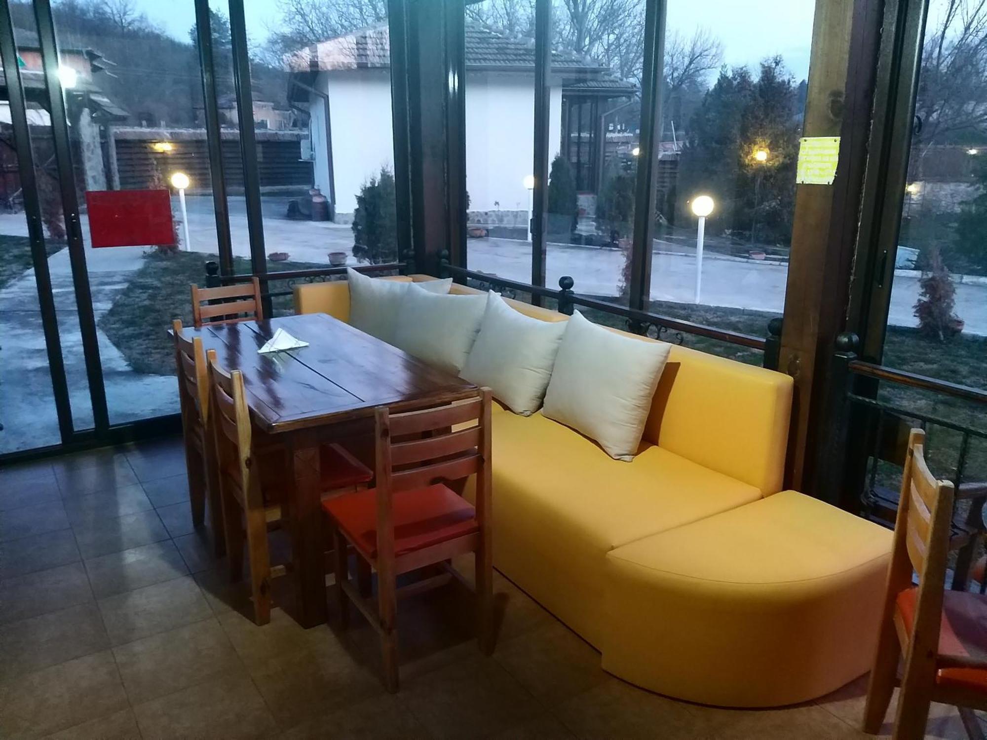 Къща За Гости "Там Край Реката " Slivek Habitación foto